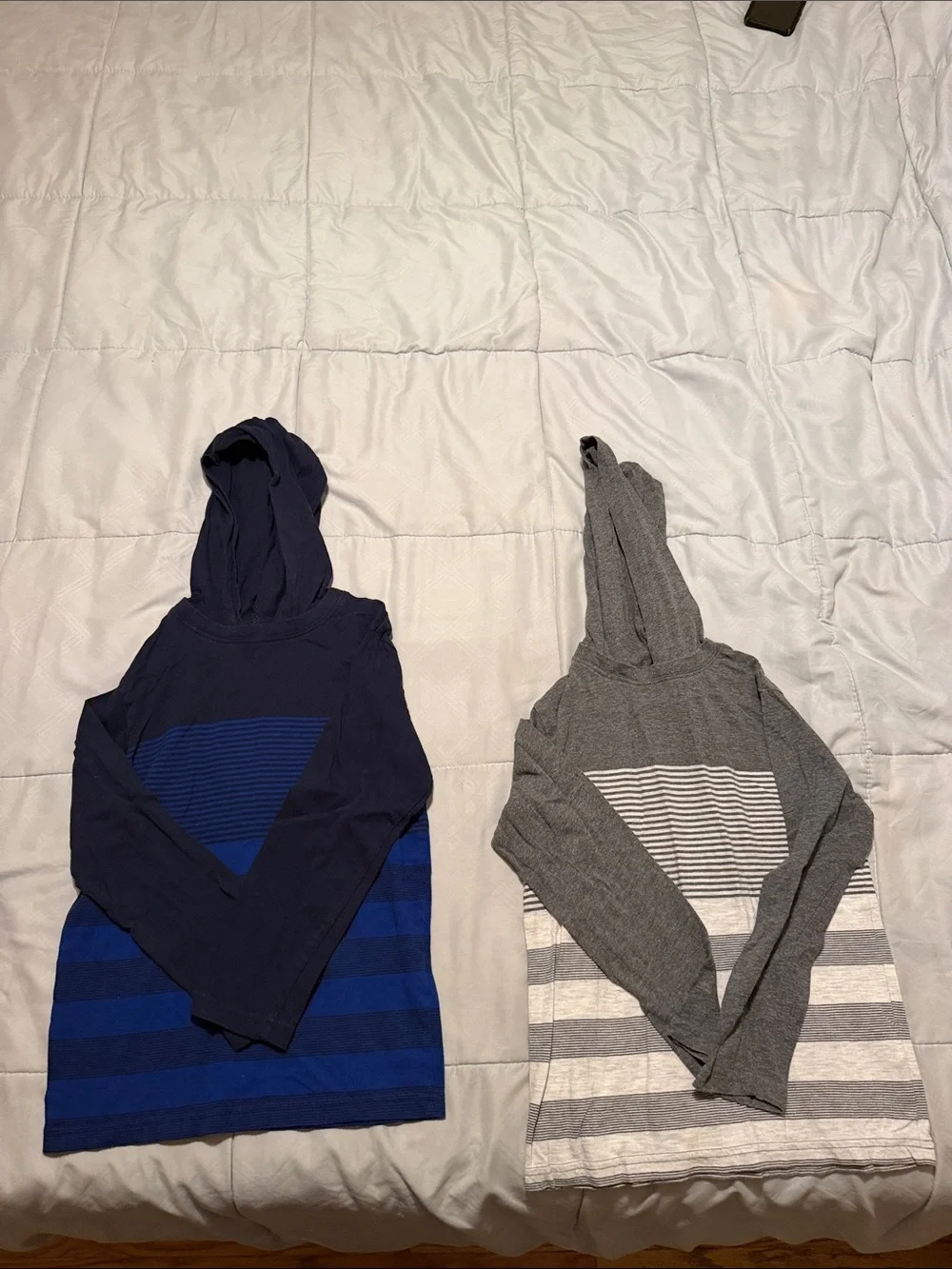 The Children's Place Navy & Gray Hooded Short Sleeve Tees - Striped